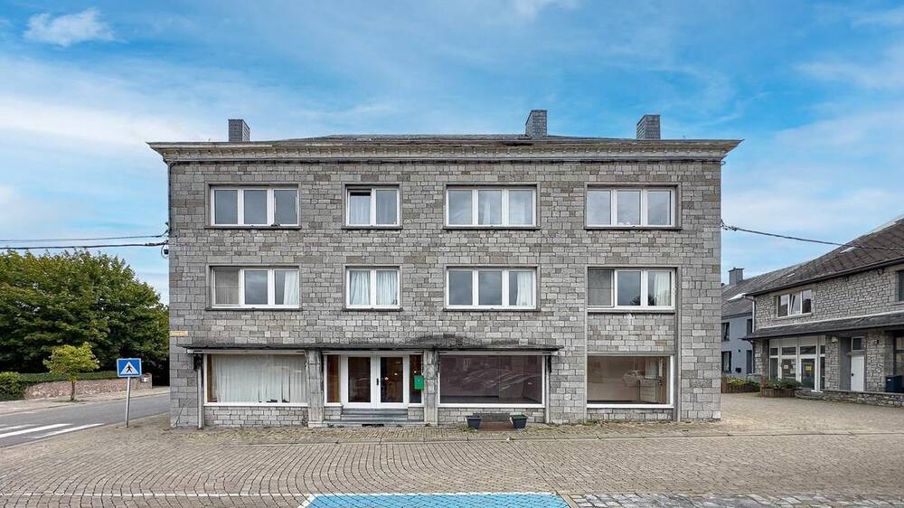 Immeuble de rapport - Immeuble à appartement à vendre à Wellin 6920 330000.00€ 5 chambres m² - annonce 16695