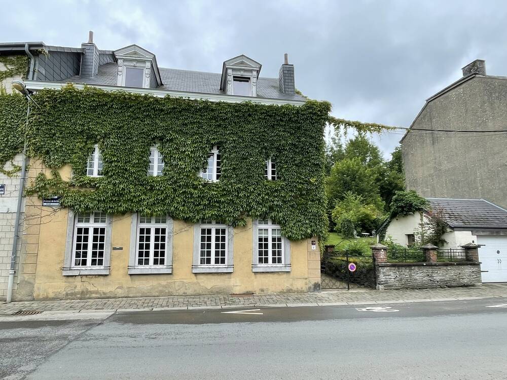 Maison à vendre à Neufchâteau 6840 370000.00€ 5 chambres 300.00m² - annonce 156840