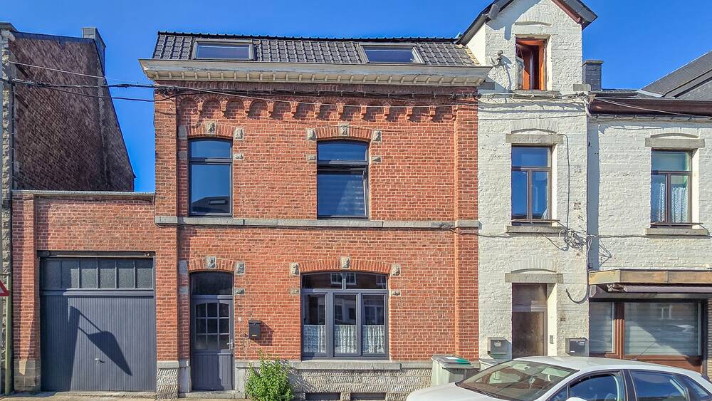 Maison à vendre à Ambly 6953 249000.00€ 5 chambres 187.00m² - annonce 245743