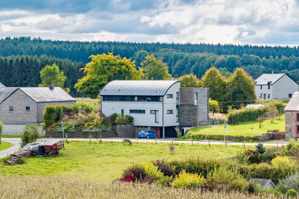 Maison à vendre à Libramont-Chevigny 6800 0.00€ 3 chambres 280.00m² - annonce 261582