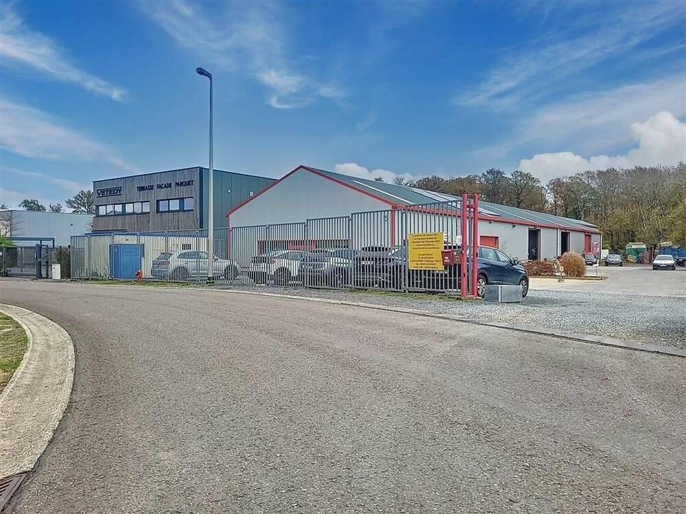 Commerce à louer à Arlon 6700 1700.00€  chambres 170.00m² - annonce 365666